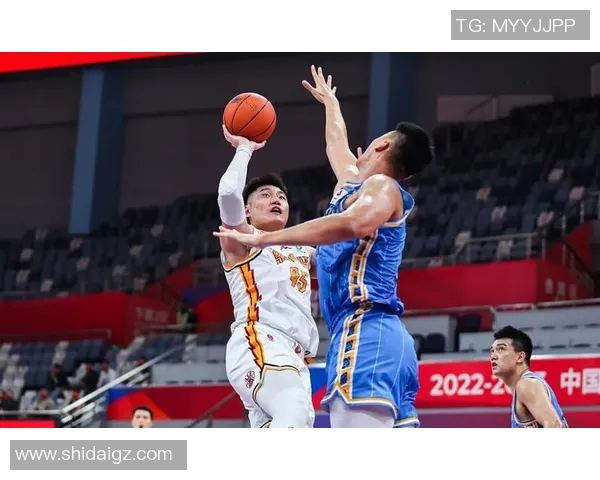 常林的奋斗历程与篮球梦想的追寻之路